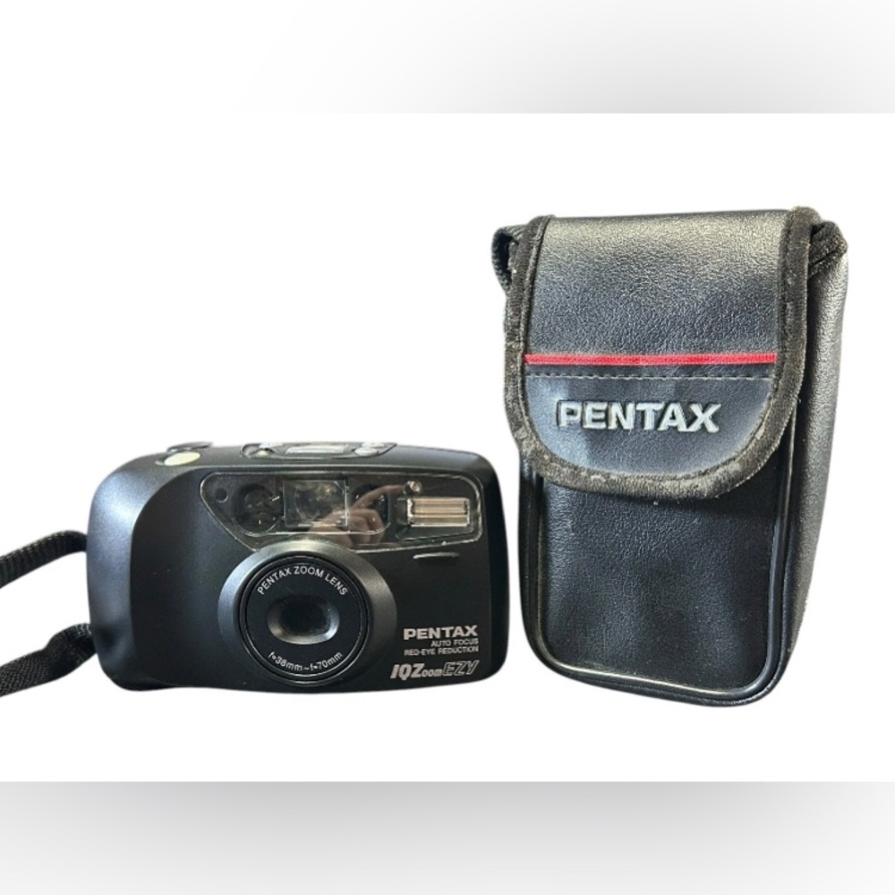Vintage PENTAX IQZoomEZY 35mm Film Auto Focus Camera w/Case And Manual